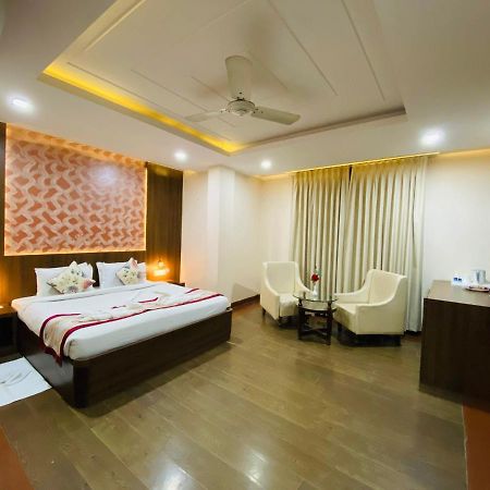 Hotel Ajay International Allahabad Exterior foto