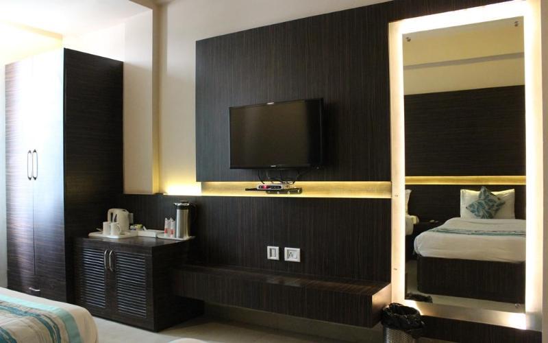 Hotel Ajay International Allahabad Exterior foto